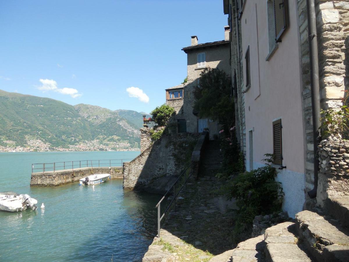Casa Teresina - Corenno Plinio Lago Di Como Apartman Dervio Kültér fotó