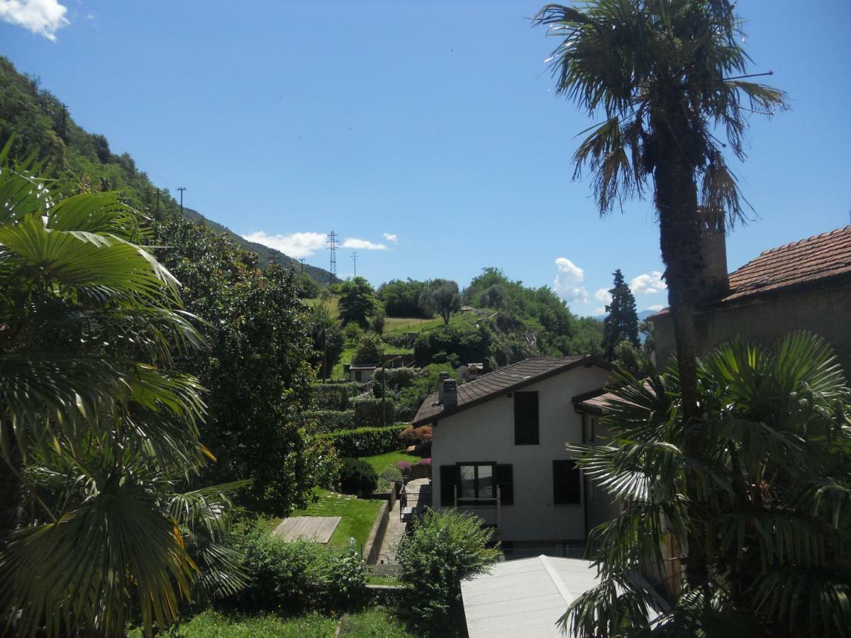 Casa Teresina - Corenno Plinio Lago Di Como Apartman Dervio Kültér fotó
