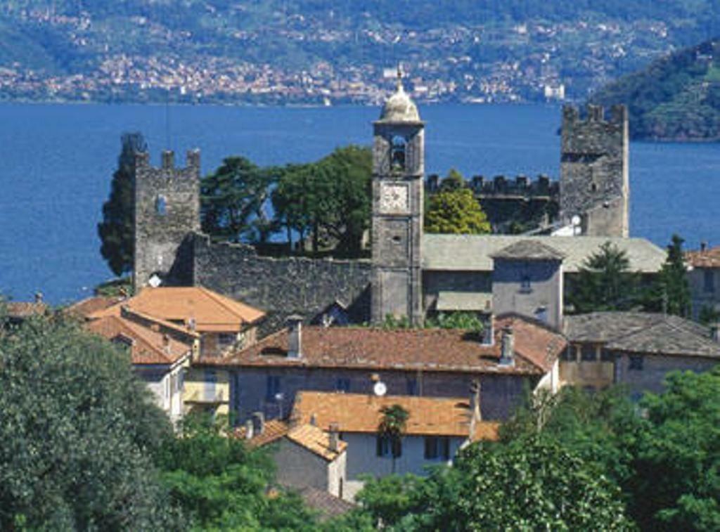 Casa Teresina - Corenno Plinio Lago Di Como Apartman Dervio Kültér fotó